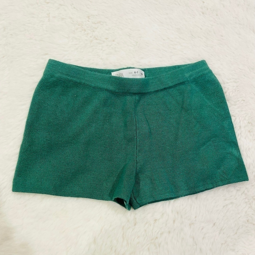 Zara Girl’s Solid Green Sweater Knit Casual Lounge Shorts Size 6-7 - Picture 2 of 6